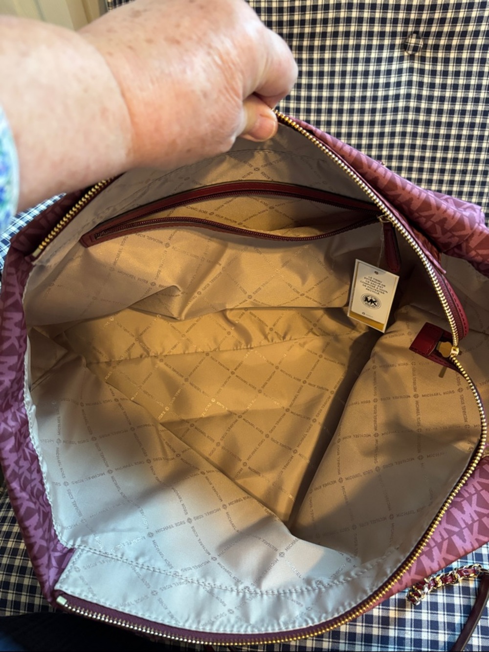 Michael Kors Wine MK Signature Tote with Gold Chain Straps - Picture 13 of 13